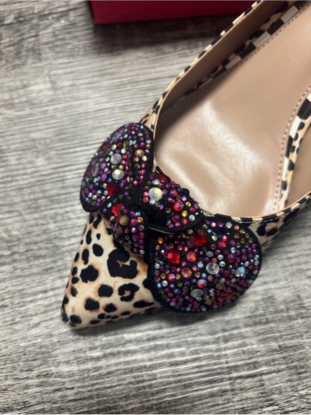 Betsey Johnson Leopard Print Pointed Toe Heels with Multicolor Beaded Bow - Picture 2 of 11